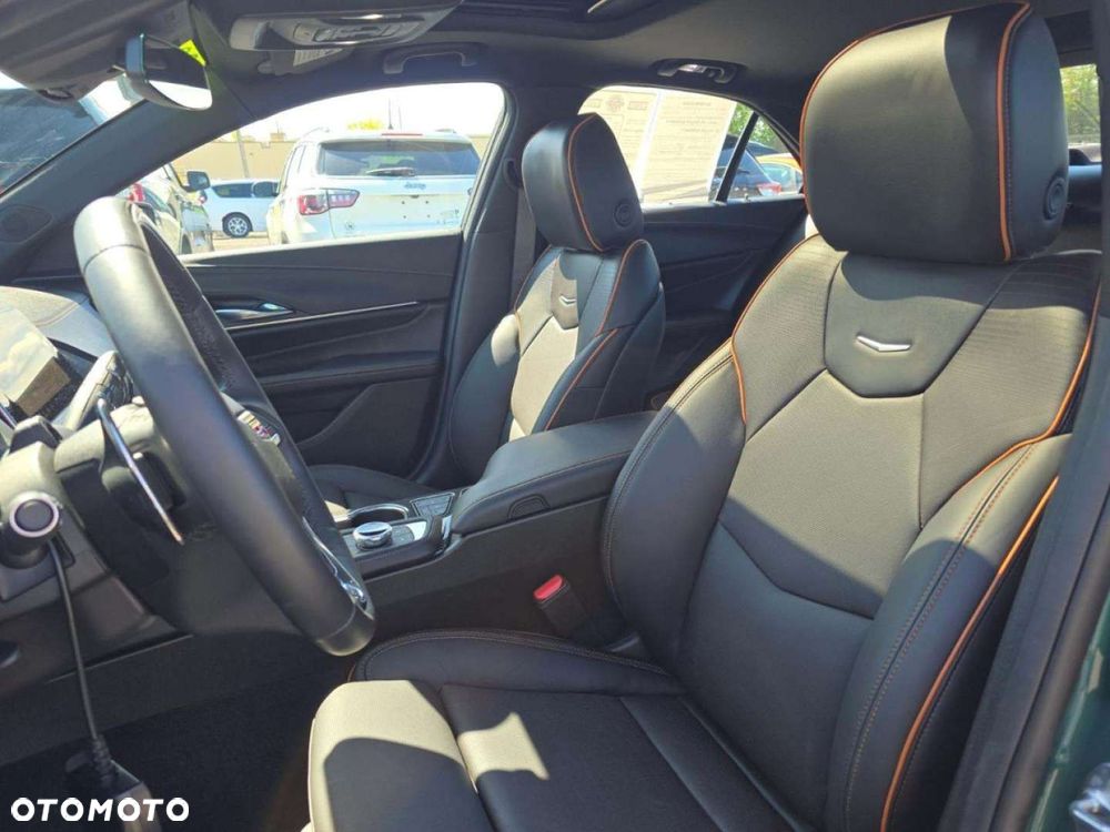Cadillac CT4 - 7