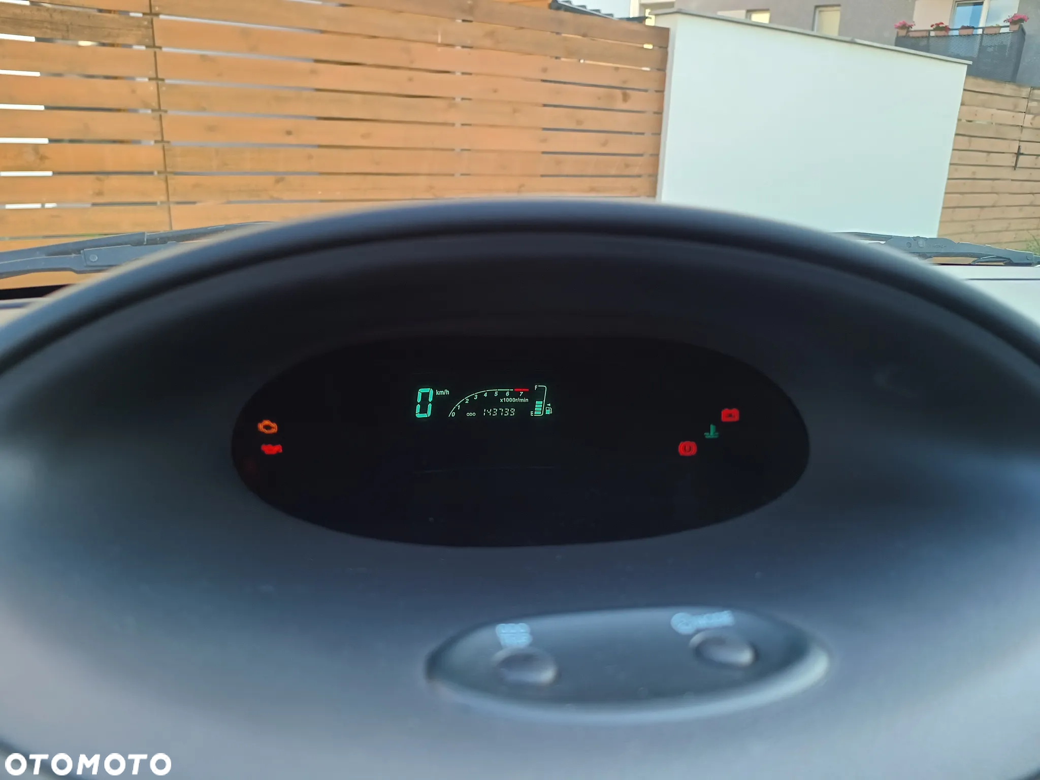 Toyota Yaris - 11