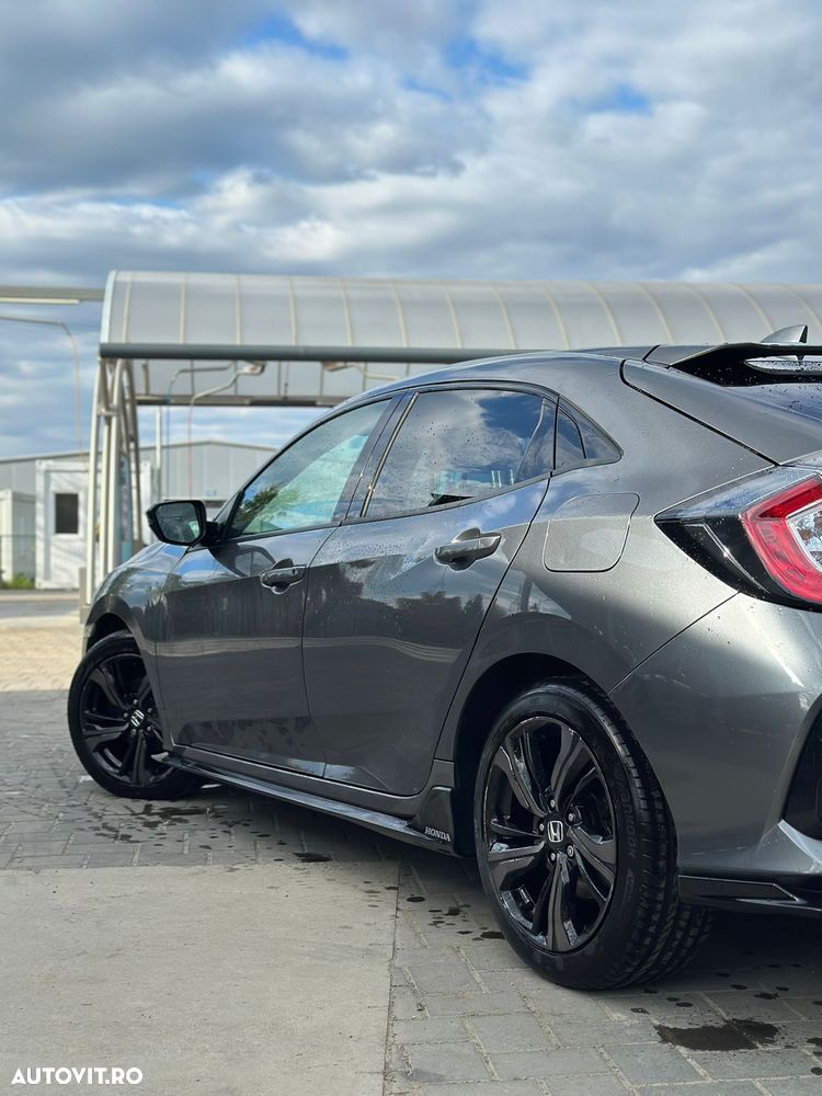 Honda Civic 1.5 VTEC Turbo Sport - 11