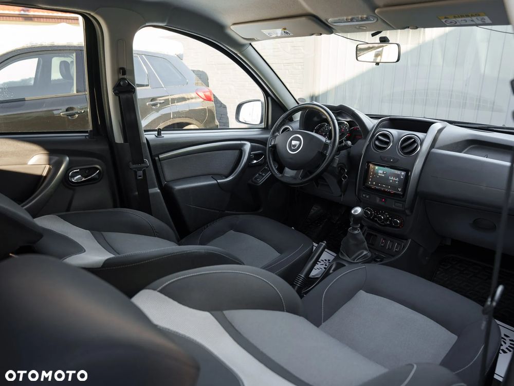 Dacia Duster dCi 110 FAP 4x2 Prestige - 19