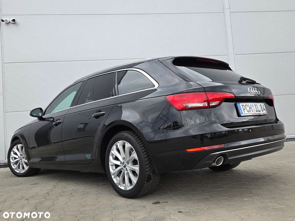 Audi A4 Avant 2.0 TDI ultra S tronic - 21