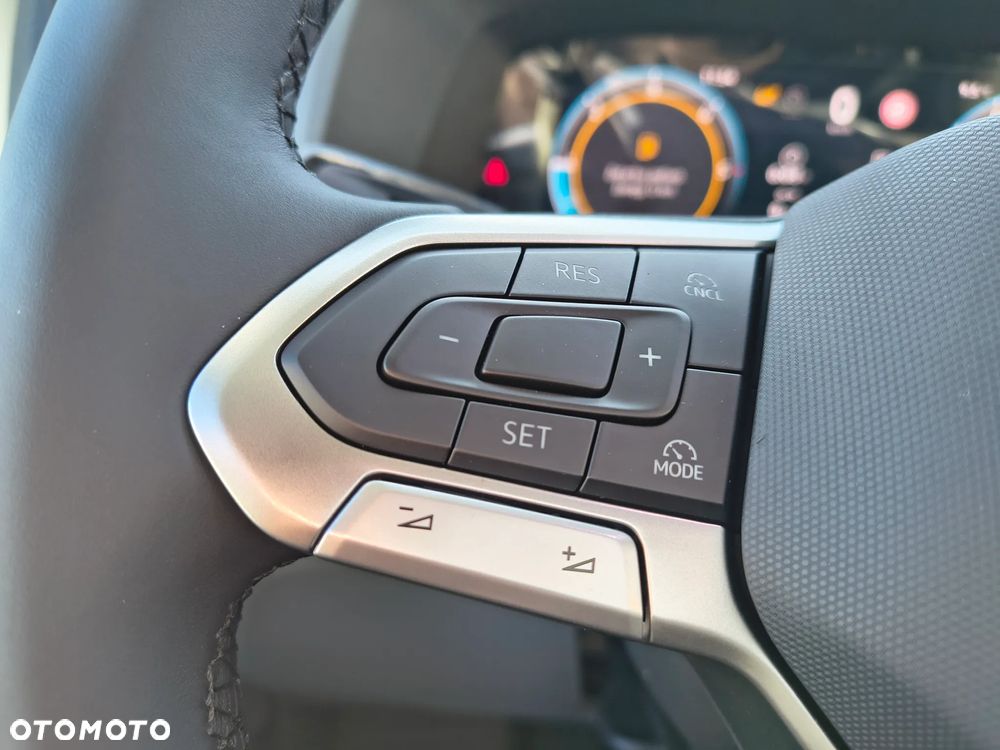 Volkswagen Crafter 35 2.0 TDI L3H3 177 KM AUTOMAT - 6