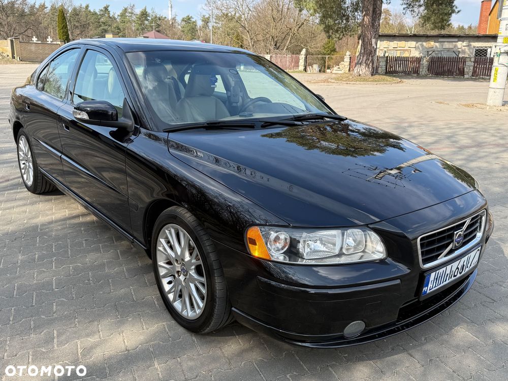 Volvo S60 D5 Summum - 4