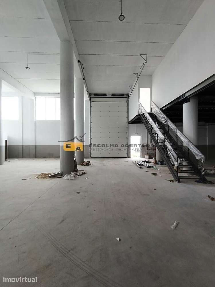 Armazém industrial S. Tirso - Grande imagem: 4/8
