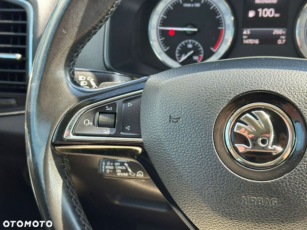 Skoda Karoq 2.0 TDI SCR 4x4 Style DSG - 20