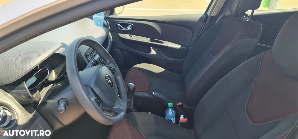 Renault Clio 1.5 dCi Life - 8