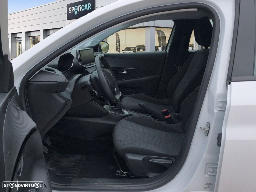 Peugeot 208 1.2 PureTech SE Style - 7