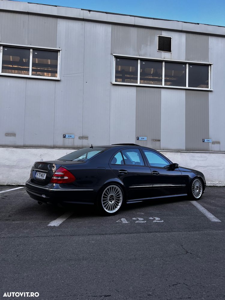 Mercedes-Benz E - 3
