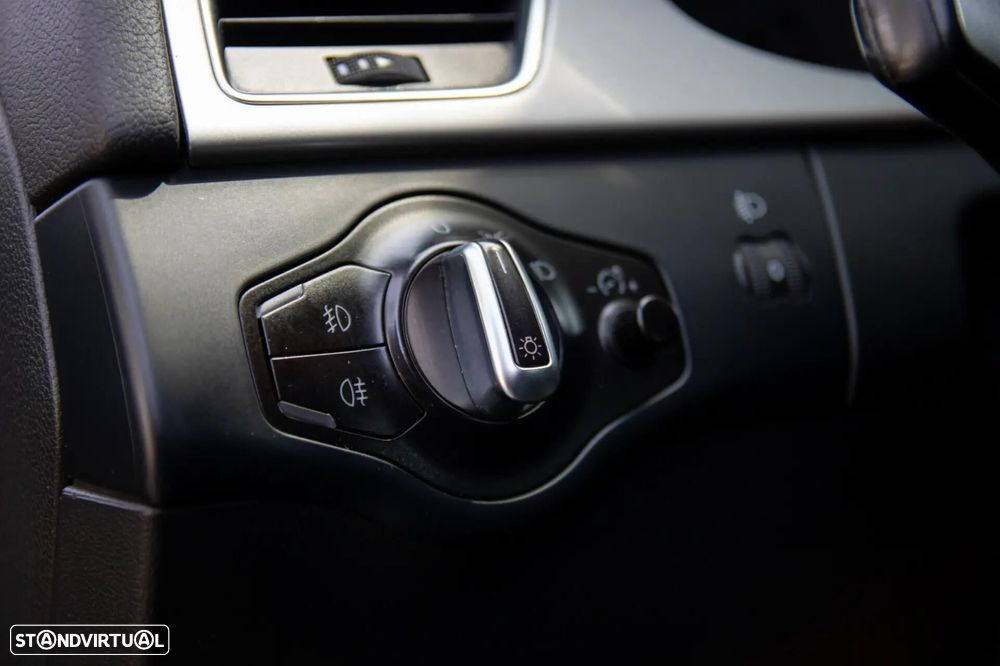 Audi A4 Avant - 14