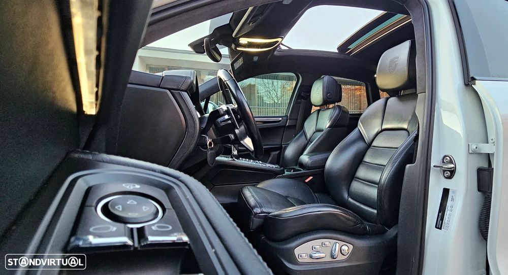Porsche Macan S - 13
