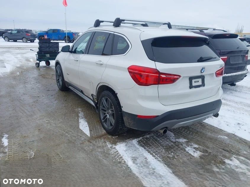 BMW X1 - 17