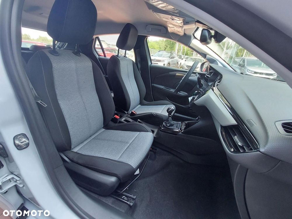 Opel Corsa 1.2 T Edition S&S - 10