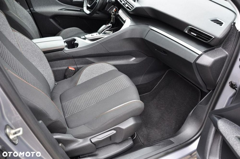 Peugeot 3008 - 28