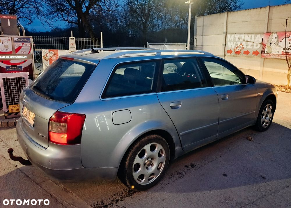 Audi A4 Avant - 5