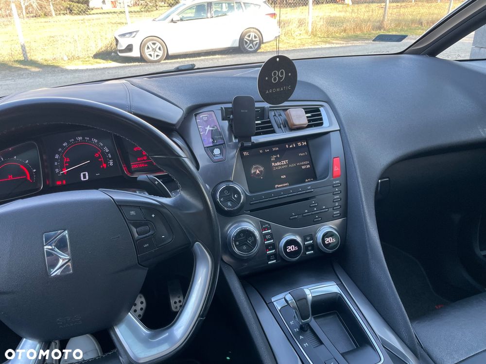 Citroën DS5 1.6 e-HDi Chic MCP - 14