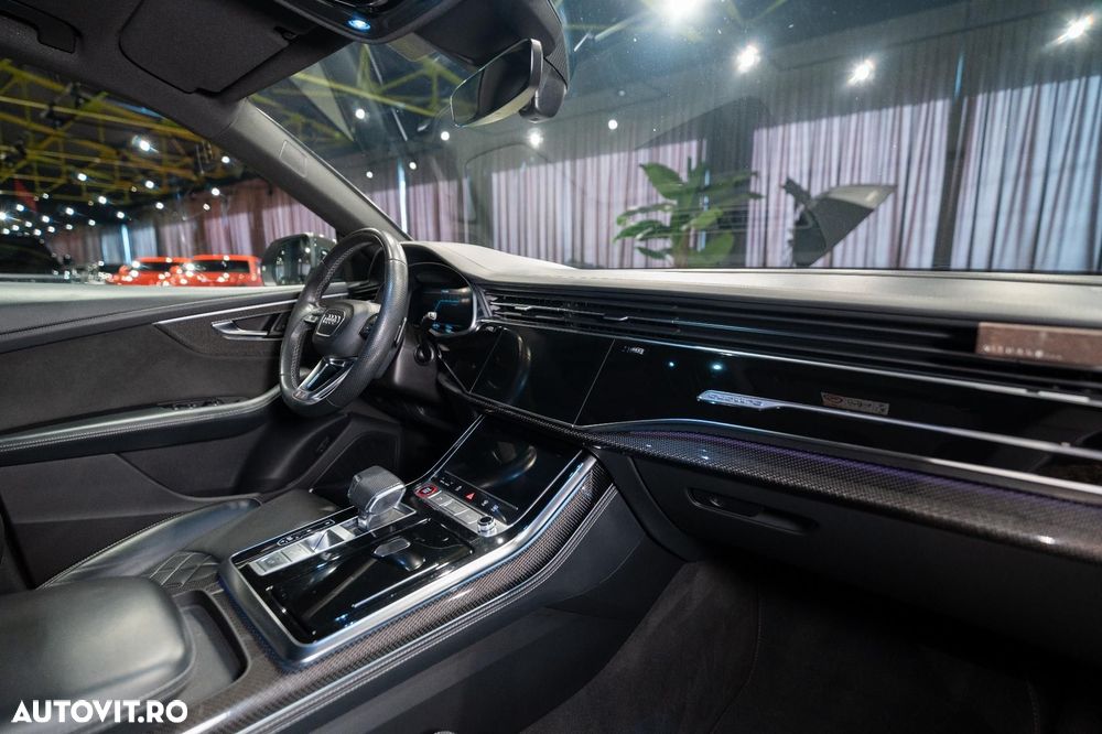 Audi SQ8 - 26