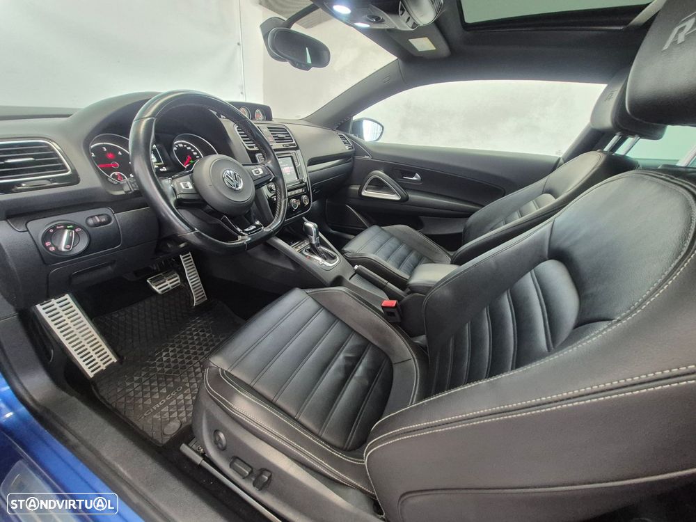 Volkswagen Scirocco 2.0 TDI Sport DSG — fotografia 25