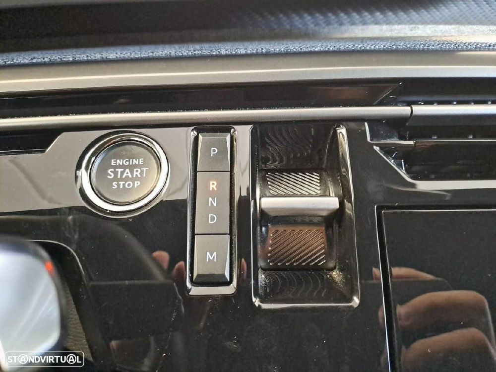 Peugeot 5008 1.2 Hybrid Allure e-DCS6 - 18