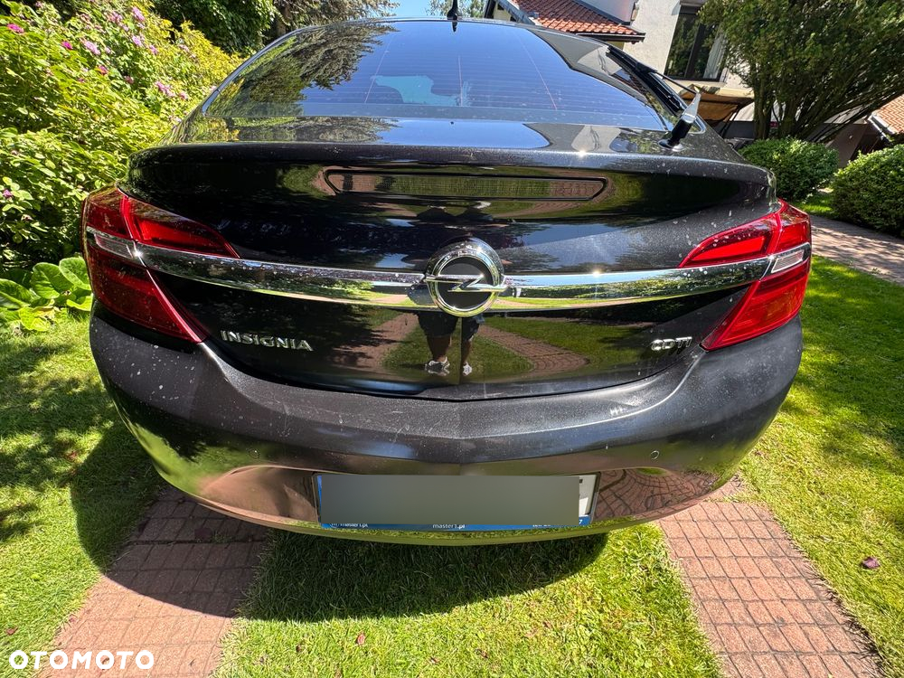 Opel Insignia 2.0 CDTI Cosmo - 11