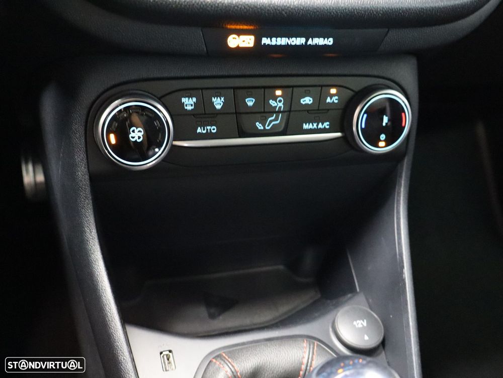 Ford Fiesta 1.0 EcoBoost ST-Line - 16