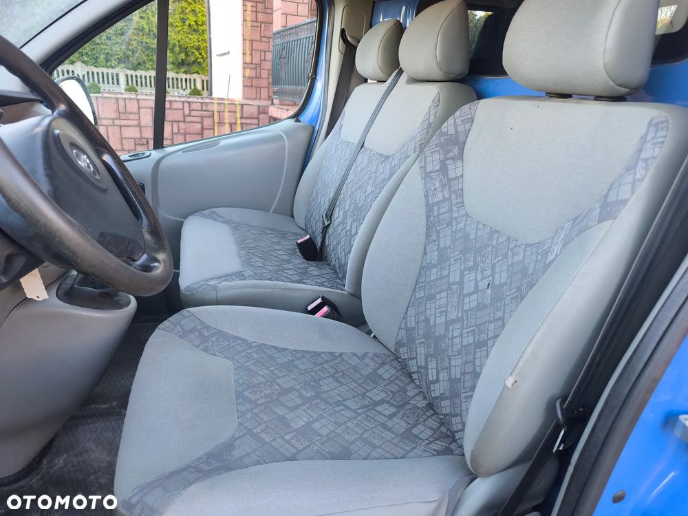 Opel Vivaro - 13
