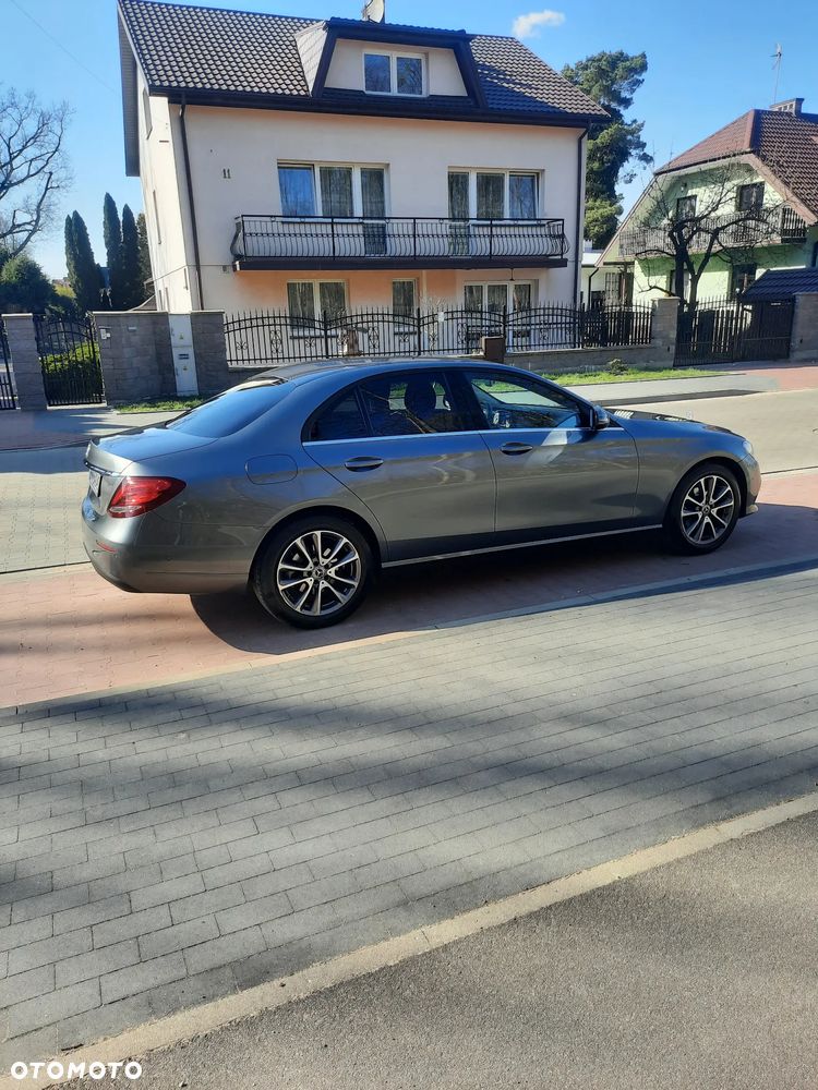 Mercedes-Benz Klasa E - 7