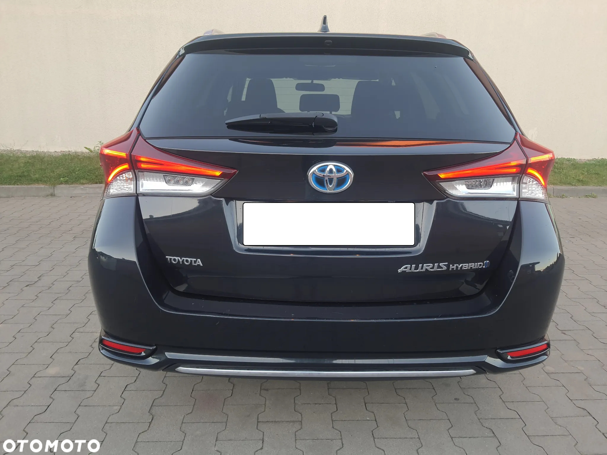 Toyota Auris - 11