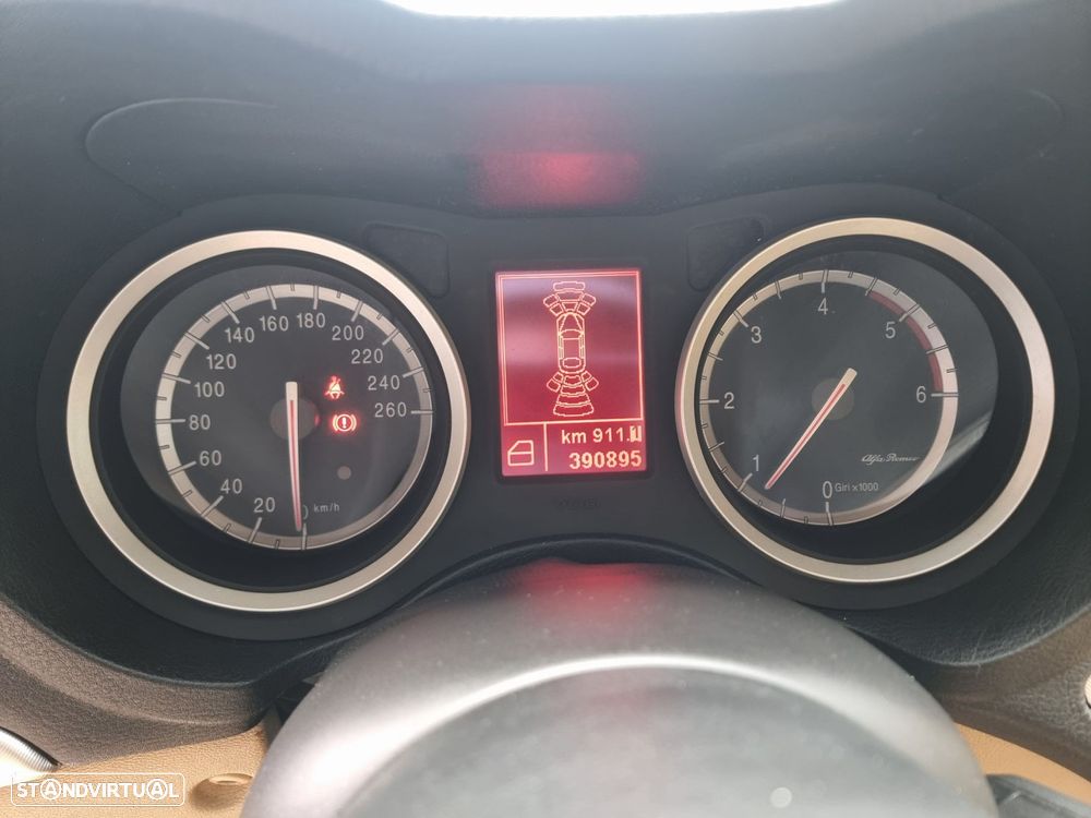 Alfa Romeo 159 Sportwagon 1.9 JTDm 16V 280 - 16