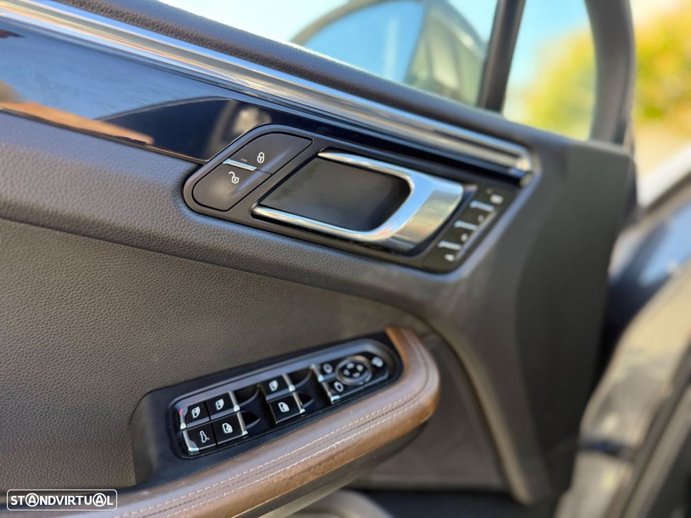Porsche Macan S - 22
