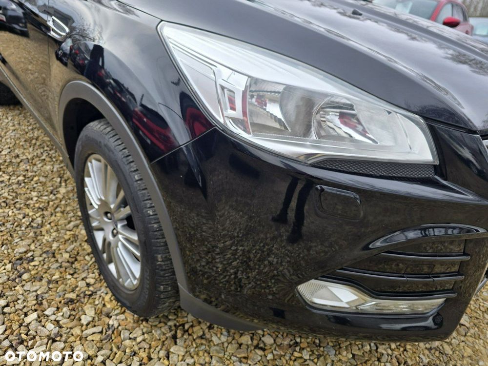 Ford Kuga 1.6 EcoBoost 2x4 Titanium - 31