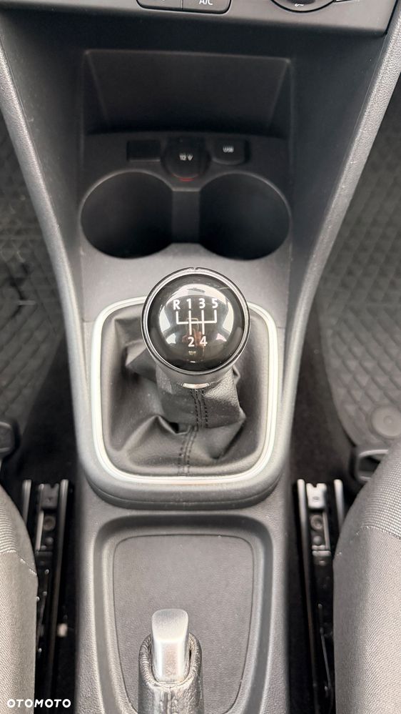 Volkswagen Polo - 25