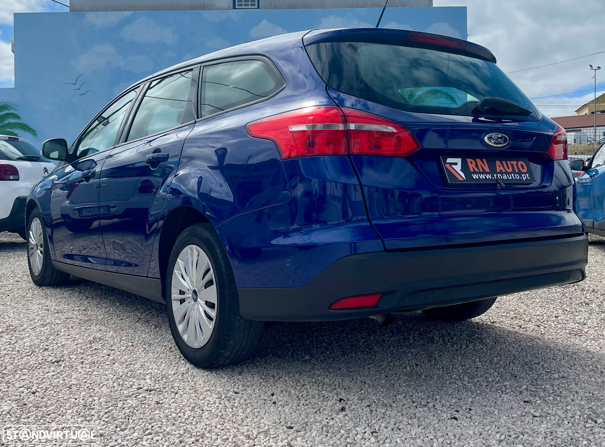 Ford Focus 1.5 TDCi EcoBlue Business - 9