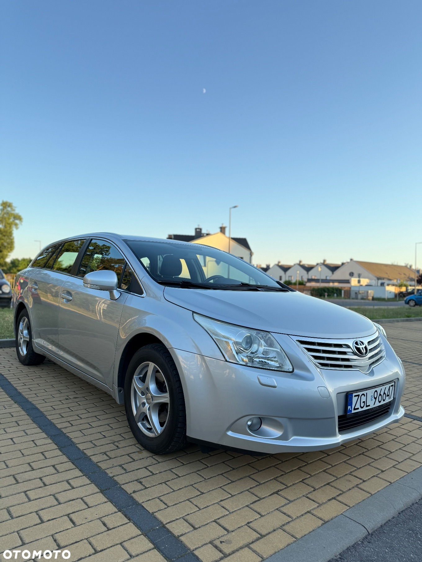 Toyota Avensis 1.6 Active - 3
