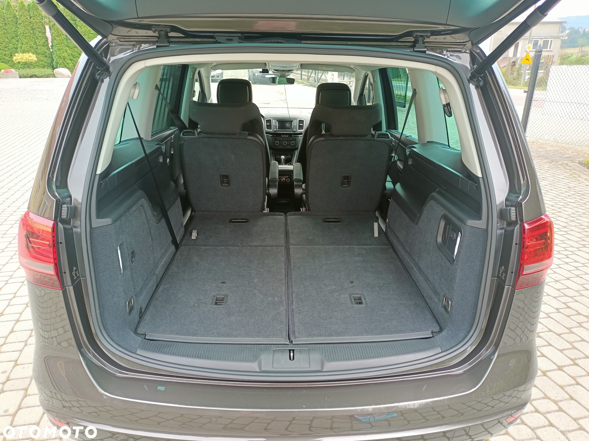 Volkswagen Sharan 2.0 TDI 4Mot Highline DSG - 21