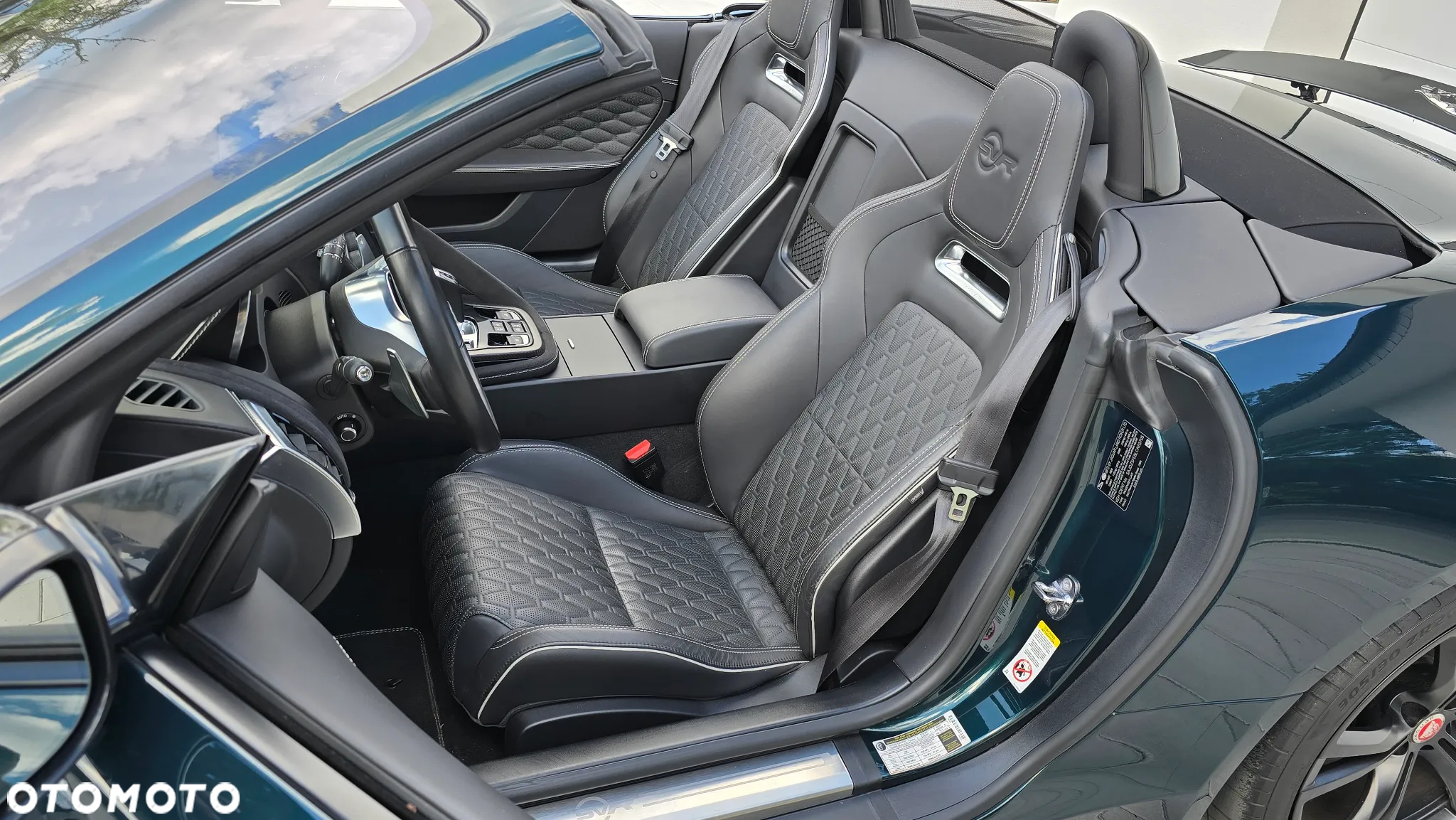 Jaguar F-Type SVR Cabriolet AWD - 13