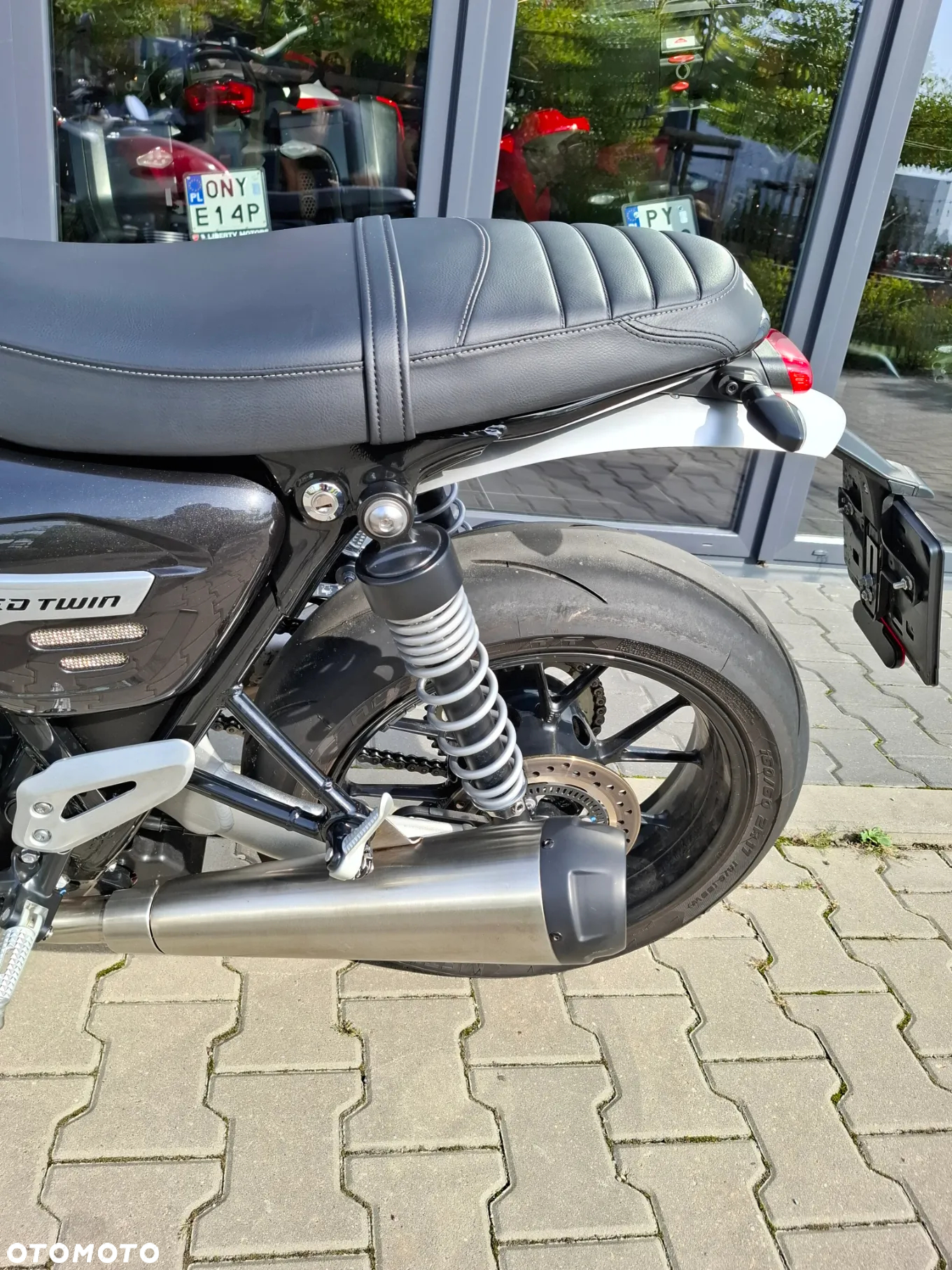 Triumph Speed Twin - 16