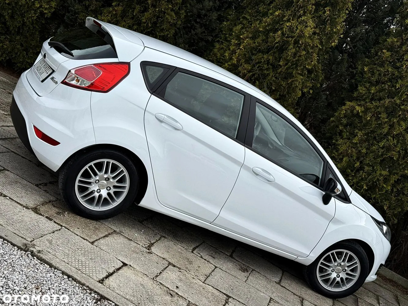 Ford Fiesta - 11
