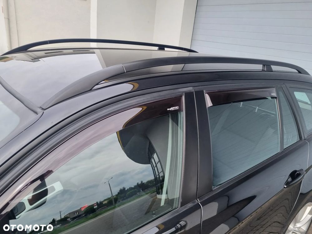 BMW Seria 3 318d DPF Edition Sport - 25