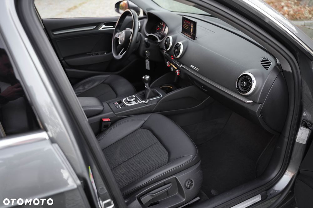 Audi A3 Sportback 2.0 TDI (clean diesel) Attraction - 11