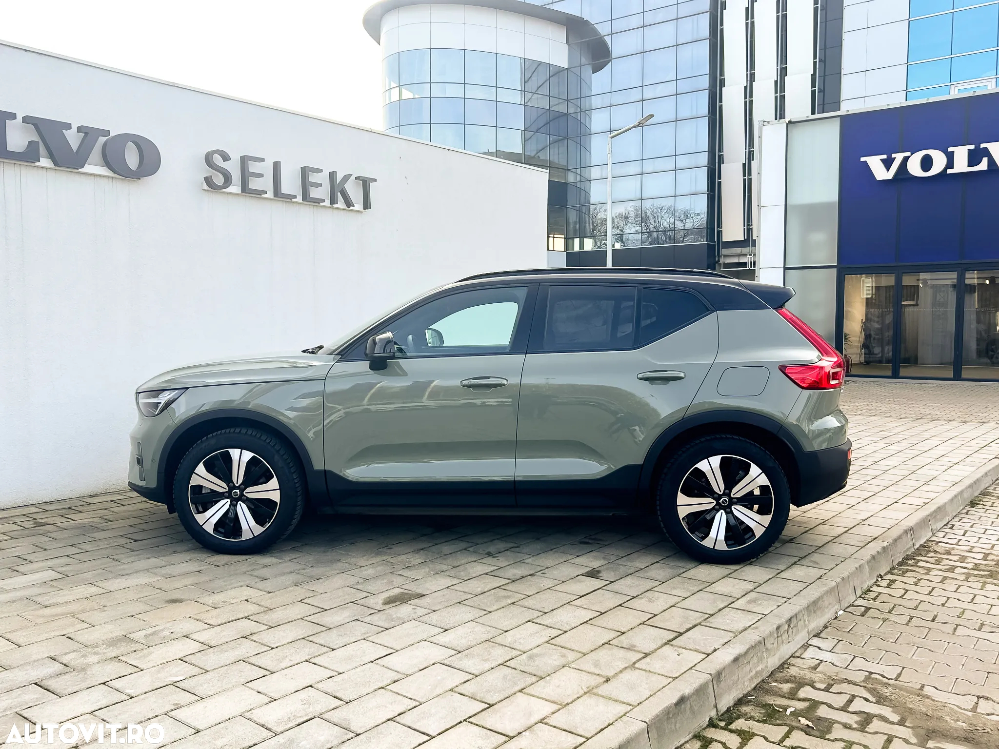 Volvo XC 40 Recharge Twin Motor AWD Ultimate - 5