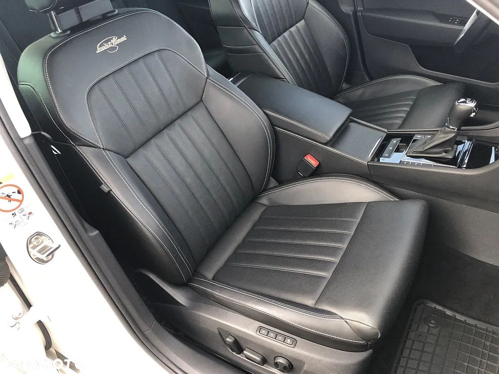 Skoda Superb 2.0 TDI SCR 4x4 L&K DSG - 35