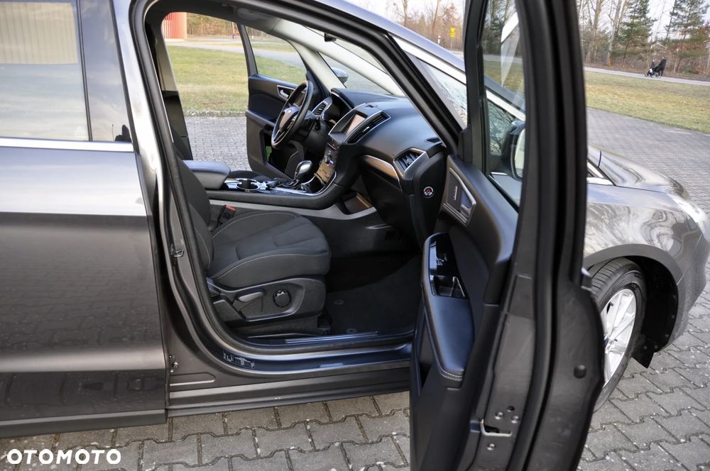 Ford S-Max 2.0 TDCi Titanium - 24