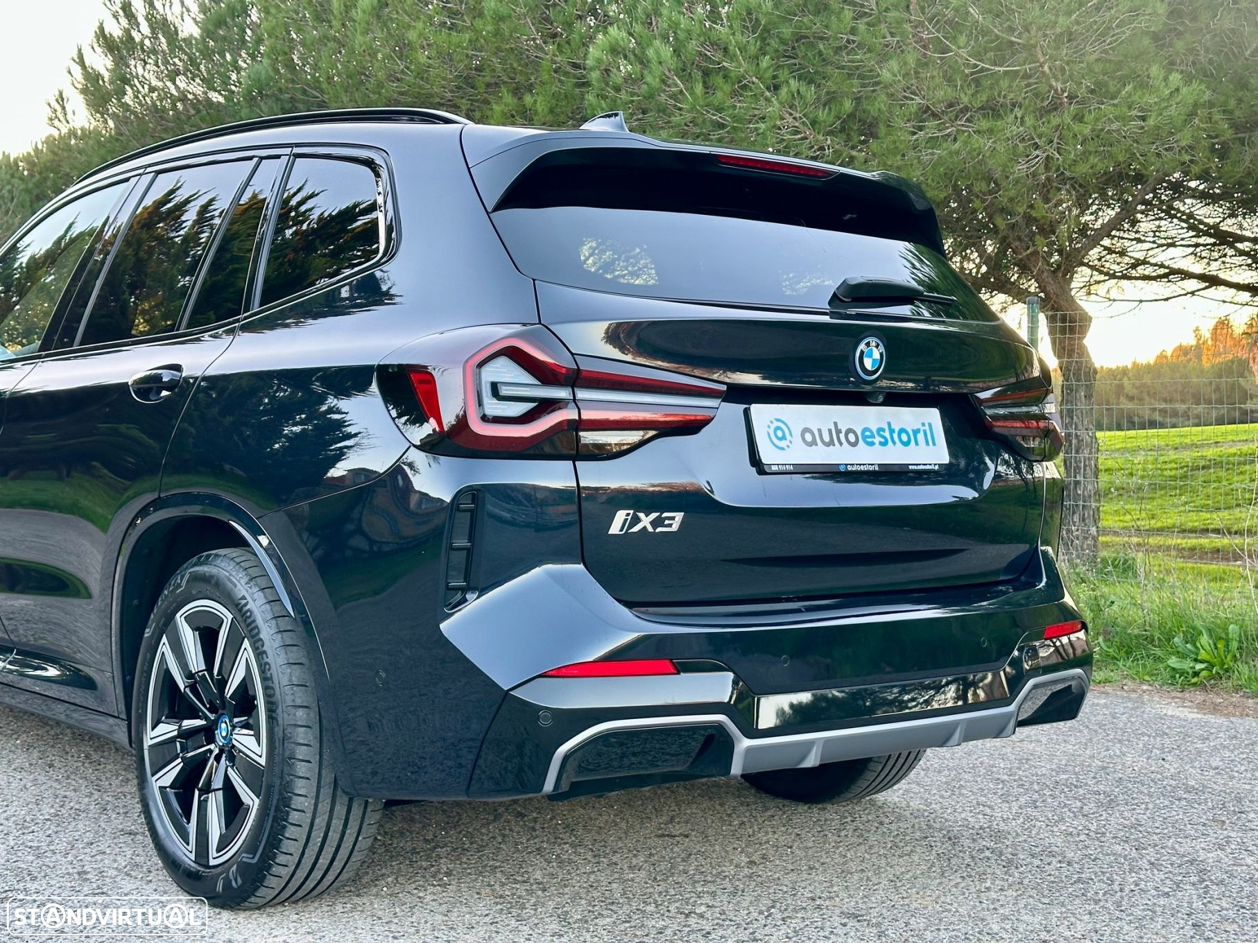 BMW iX3 M Sport Inspiring - 17