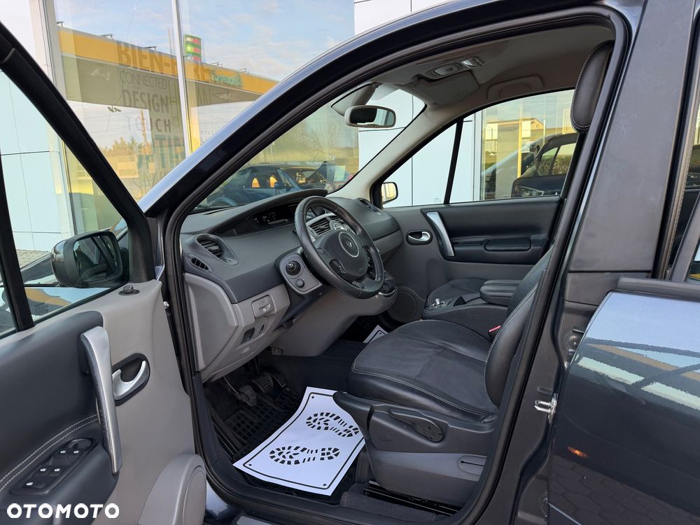 Renault Scenic 2.0 16V Privilege - 21