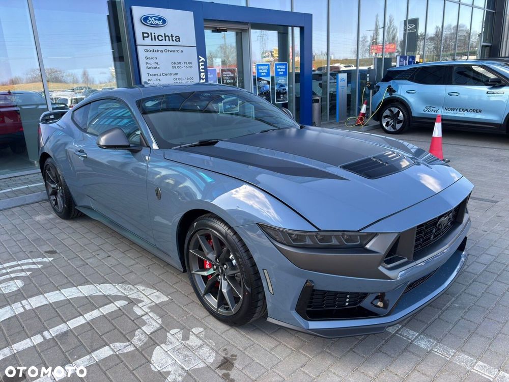 Ford Mustang - 5