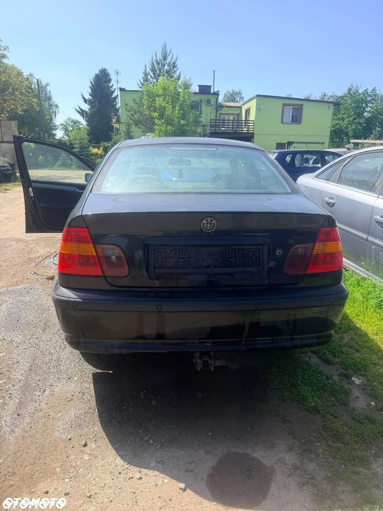 Części BMW e46 lift  2.0  SEDAN benzyna  5-drzwi CZARNA KLAPA BAGAŻNIKA - 1