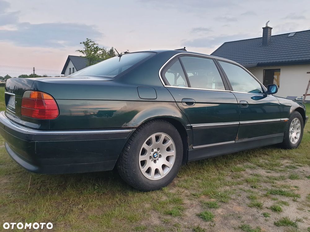 BMW Seria 7 - 3
