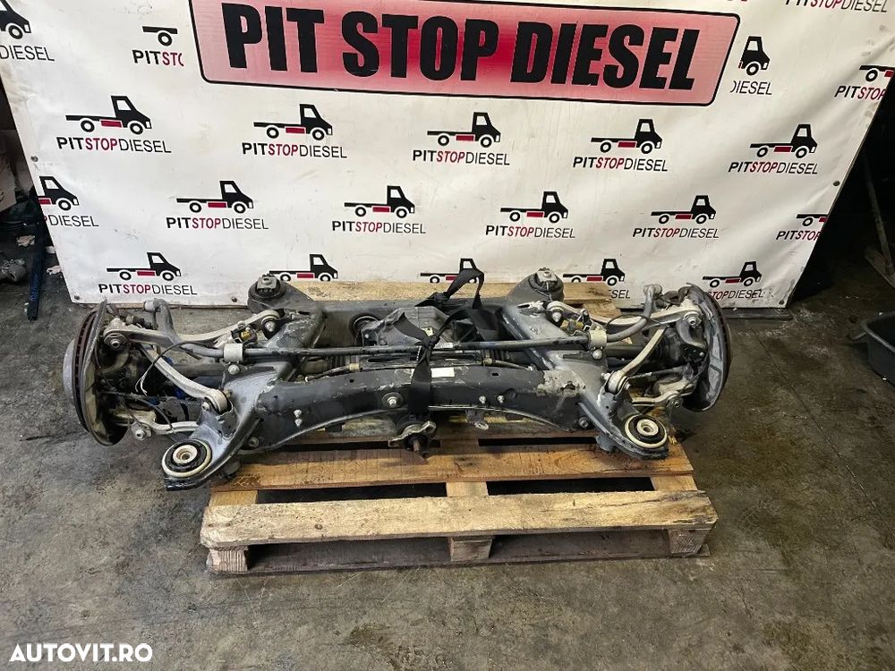 Fuzeta stanga dreapta spate Mercedes CLS 350cdi X218  2011 2012 2013 2014 2015 - 1