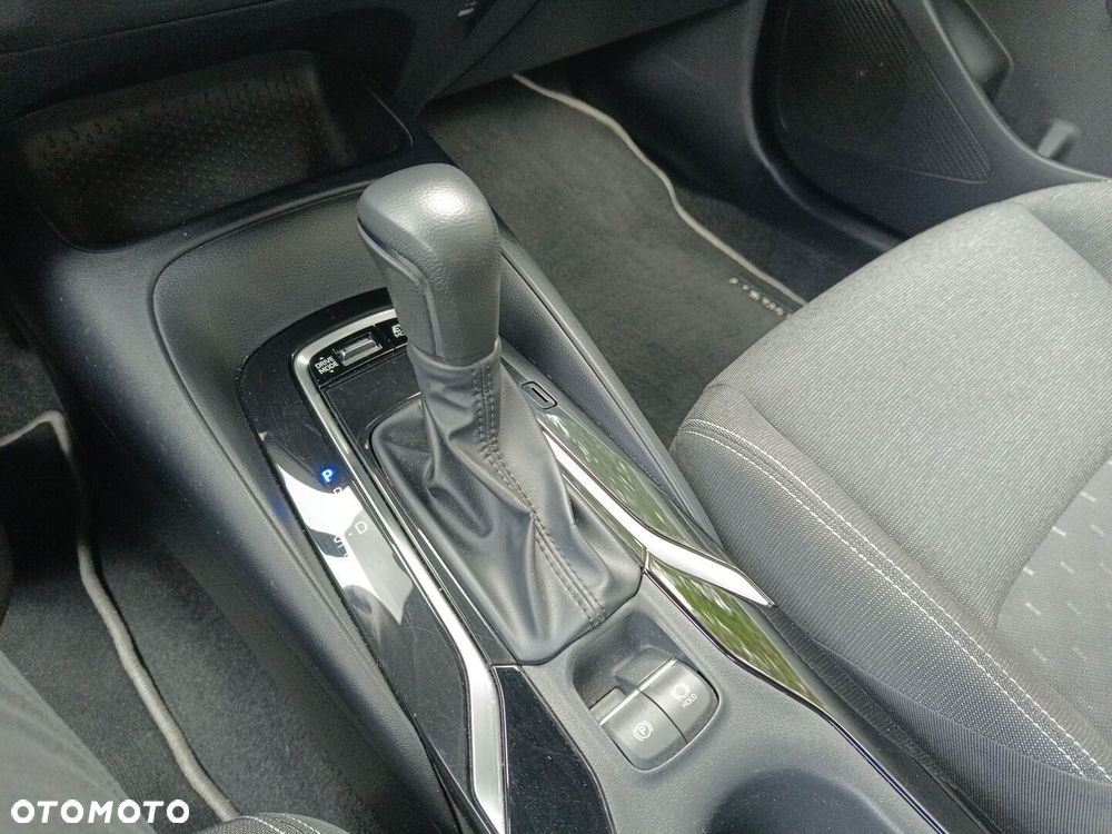 Toyota Corolla - 19