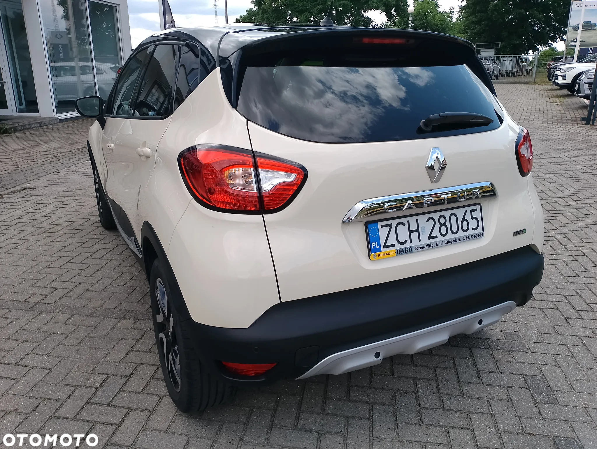 Renault Captur 1.5 dCi Energy Intens - 6